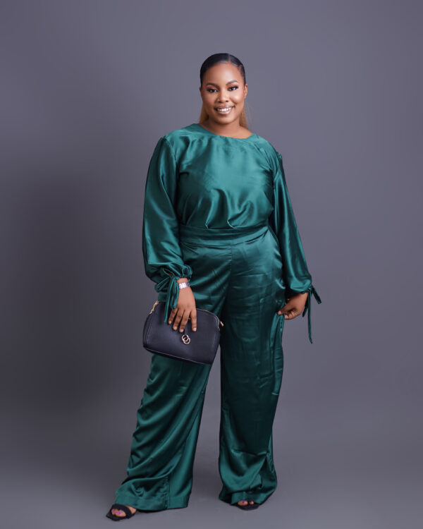TIMELESS GREEN SILK LONG SLEEVED 2 PIECE PANT SET