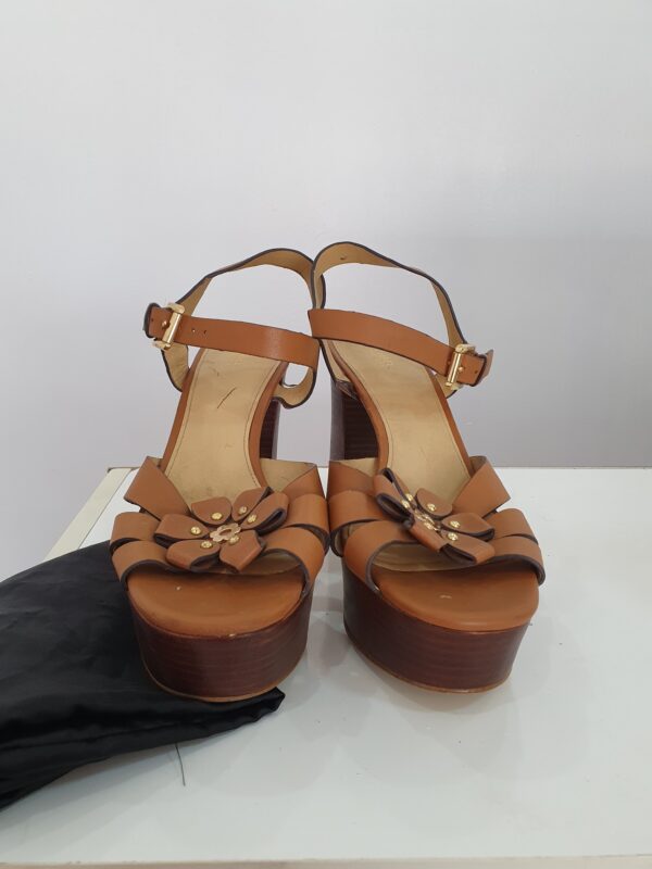 BROWN MICHAEL KORS NELLIE EURO 40
