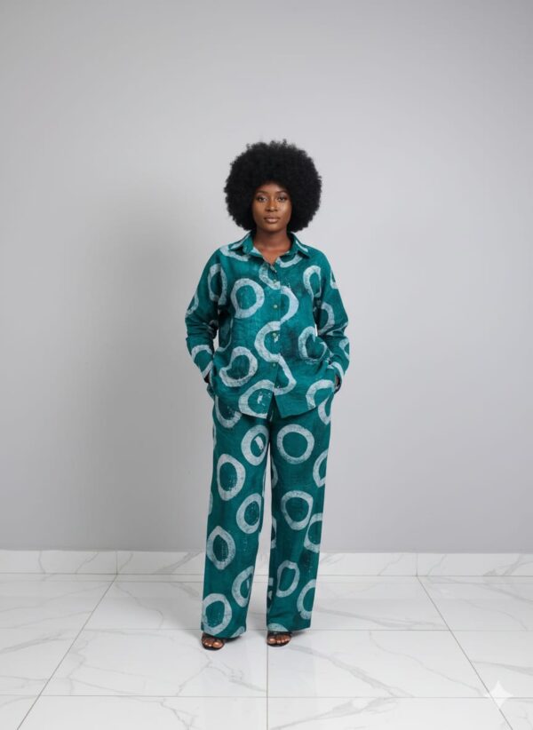 TIMELESS GREEN RINGS ADIRE BUTTON DOWN TWO-PIECE